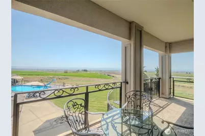 1050 Lewandowski Road, Sunnyside, WA 98944 - Photo 30