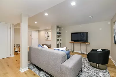 6001 60th Avenue NE, Seattle, WA 98115 - Photo 24