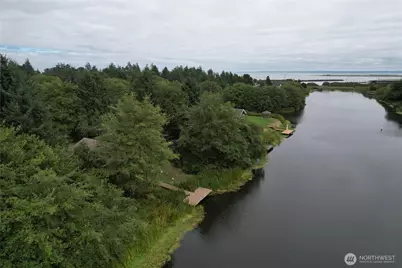 991 Mount Olympus Avenue SE, Ocean Shores, WA 98569 - Photo 16