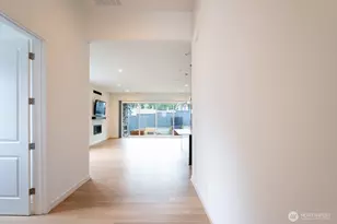 23589 SE Logan St, Black Diamond, WA 98010 - Photo 18