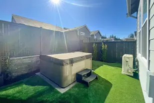 23589 SE Logan St, Black Diamond, WA 98010 - Photo 18