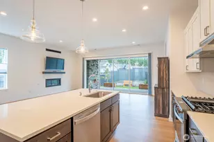 23589 SE Logan St, Black Diamond, WA 98010 - Photo 12