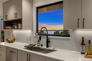 2426 NW 201st Pl, Shoreline, WA 98177 - Photo 18