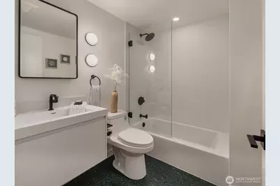 2426 NW 201st Place, Shoreline, WA 98177 - Photo 32