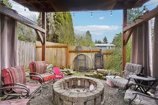 12624 217th Ave Ct E, Bonney Lake, WA 98391 - Photo 18