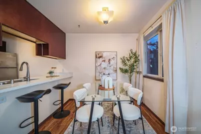 11532 15th Avenue NE #401, Seattle, WA 98125 - Photo 6