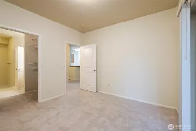 503 225th Lane NE #F105, Sammamish, WA 98074 - Photo 10