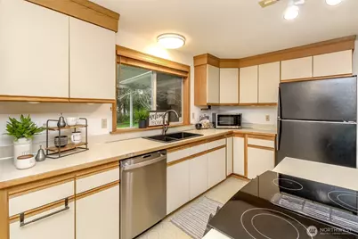 1807 157th Street Ct E, Tacoma, WA 98445 - Photo 12