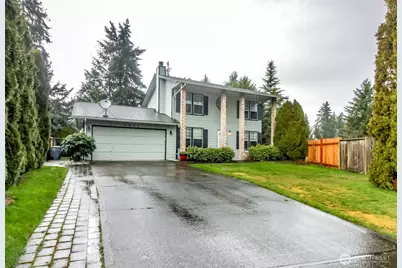 1807 157th Street Ct E, Tacoma, WA 98445 - Photo 2