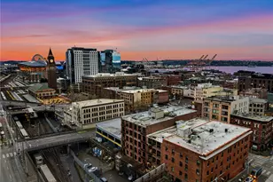 210 3rd Ave S, Seattle, WA 98104 - Photo 40