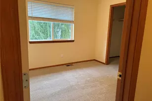 20318 SE 146th St, Renton, WA 98059 - Photo 16