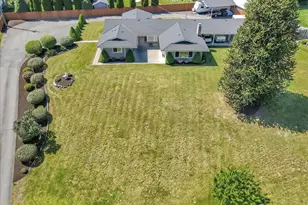 21704 88th Dr NE, Arlington, WA 98223 - Photo 4