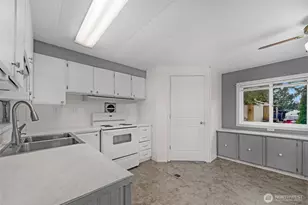 6118 67th Ave NE, Marysville, WA 98270 - Photo 14