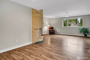 18722 56th Ave NE, Kenmore, WA 98028 - Photo 14