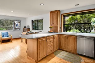 18722 56th Ave NE, Kenmore, WA 98028 - Photo 6