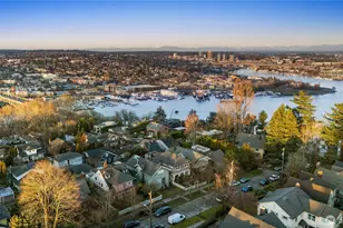 426 Smith St, Seattle, WA 98109 - Photo 4