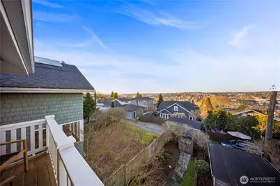 426 Smith Street, Seattle, WA 98109 - Photo 30