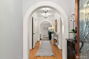 2803 Magnolia Blvd W, Seattle, WA 98199 - Photo 2