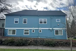 234 21st Ave E, Seattle, WA 98112 - Photo 2