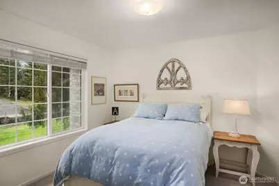 18604 215th Way NE, Woodinville, WA 98077 - Photo 14