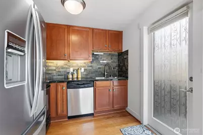 6325 42nd Avenue SW, Seattle, WA 98136 - Photo 8