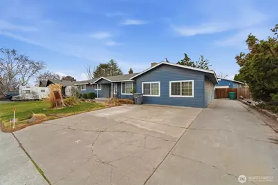 1711 W 15th Avenue, Kennewick, WA 99337 - Photo 2