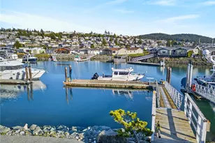 1911 Bay Pl, Anacortes, WA 98221 - Photo 6