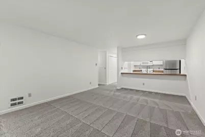 132 NE 95th Street #B309, Seattle, WA 98115 - Photo 14