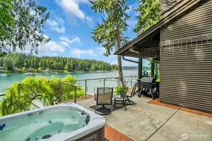 6490 NE Monte Vista Dr, Bainbridge Island, WA 98110 - Photo 24
