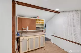 6490 NE Monte Vista Dr, Bainbridge Island, WA 98110 - Photo 38