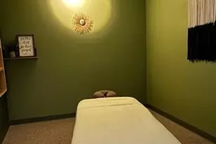 4212 Aurora Ave N, Seattle, WA 98103 - Photo 8