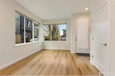 115 N 105th Street #B, Seattle, WA 98133 - Photo 24