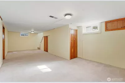 2521 W Walton Avenue, Spokane, WA 99205 - Photo 16