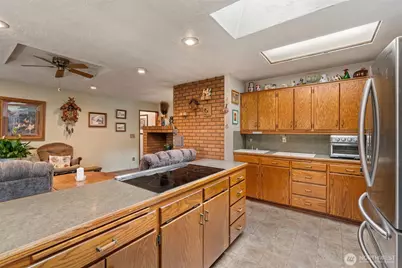 1515 Seminary Hill, Centralia, WA 98531 - Photo 12