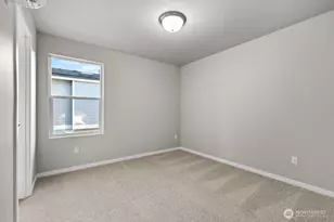 7027 Rainier Dr, Everett, WA 98203 - Photo 22