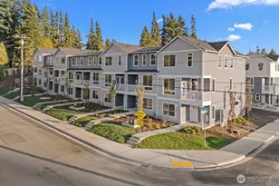 7027 Rainier Dr, Everett, WA 98203 - Photo 2