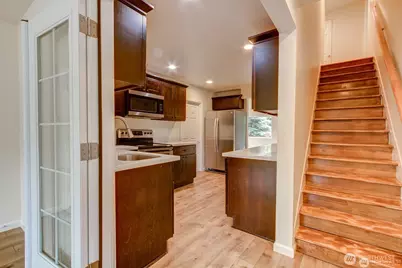 2618 30th Avenue E, Tacoma, WA 98443 - Photo 8