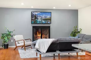 14916 NE 76th Ct, Redmond, WA 98052 - Photo 16