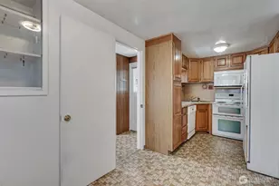 3828 48th Ave SW, Seattle, WA 98116 - Photo 18