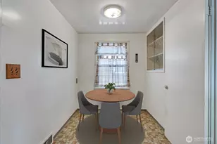 3828 48th Ave SW, Seattle, WA 98116 - Photo 16