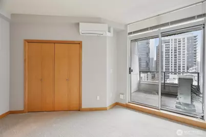 1100 106th Avenue NE #902, Bellevue, WA 98004 - Photo 16