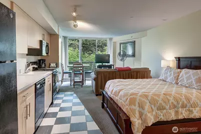 1100 106th Avenue NE #902, Bellevue, WA 98004 - Photo 40