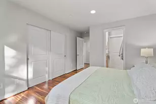 23000 NE 8th St, Sammamish, WA 98074 - Photo 24