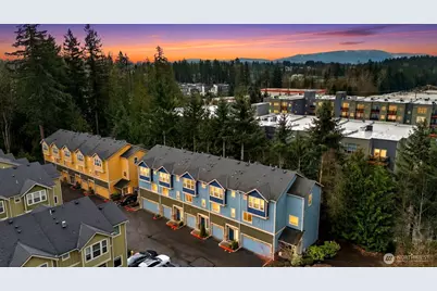 23000 NE 8th Street #C3, Sammamish, WA 98074 - Photo 1