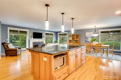 11501 Cloverdale Court SW, Lakewood, WA 98499 - Photo 6