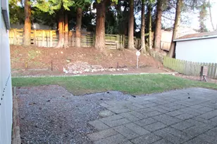 5220 176th Street SW, Lynnwood, WA 98037 - Photo 6