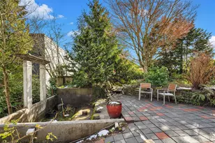 310 21st Ave E, Seattle, WA 98112 - Photo 28