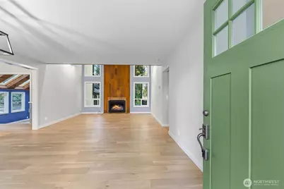 11785 Penny Place NE, Bainbridge Island, WA 98110 - Photo 4