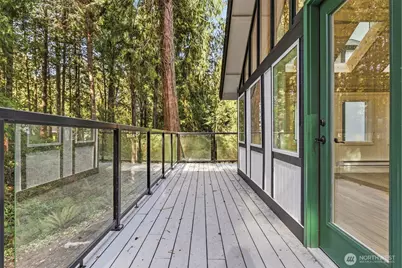 11785 Penny Place NE, Bainbridge Island, WA 98110 - Photo 20