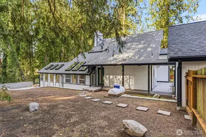 11785 Penny Place NE, Bainbridge Island, WA 98110 - Photo 38